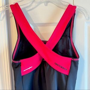 Price⬇️ New Balance Sport Tank